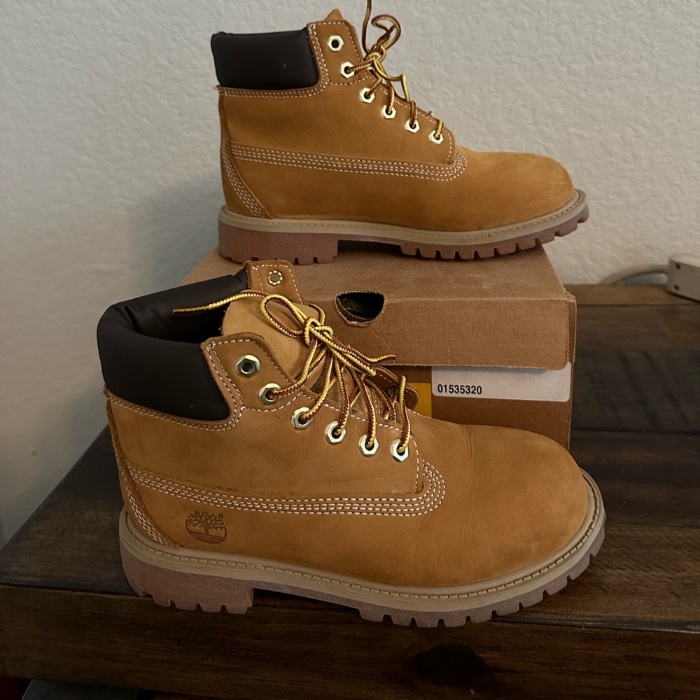 3Y Original Timberland Boots